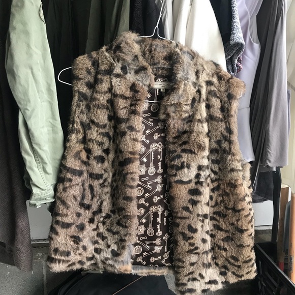What Goes Around Comes Around Jackets & Blazers - What Goes Around Comes Around Rabbit Fur Vest What Goes Around Comes Around Jackets & Blazers - What Goes Around Comes Around Rabbit Fur Vest